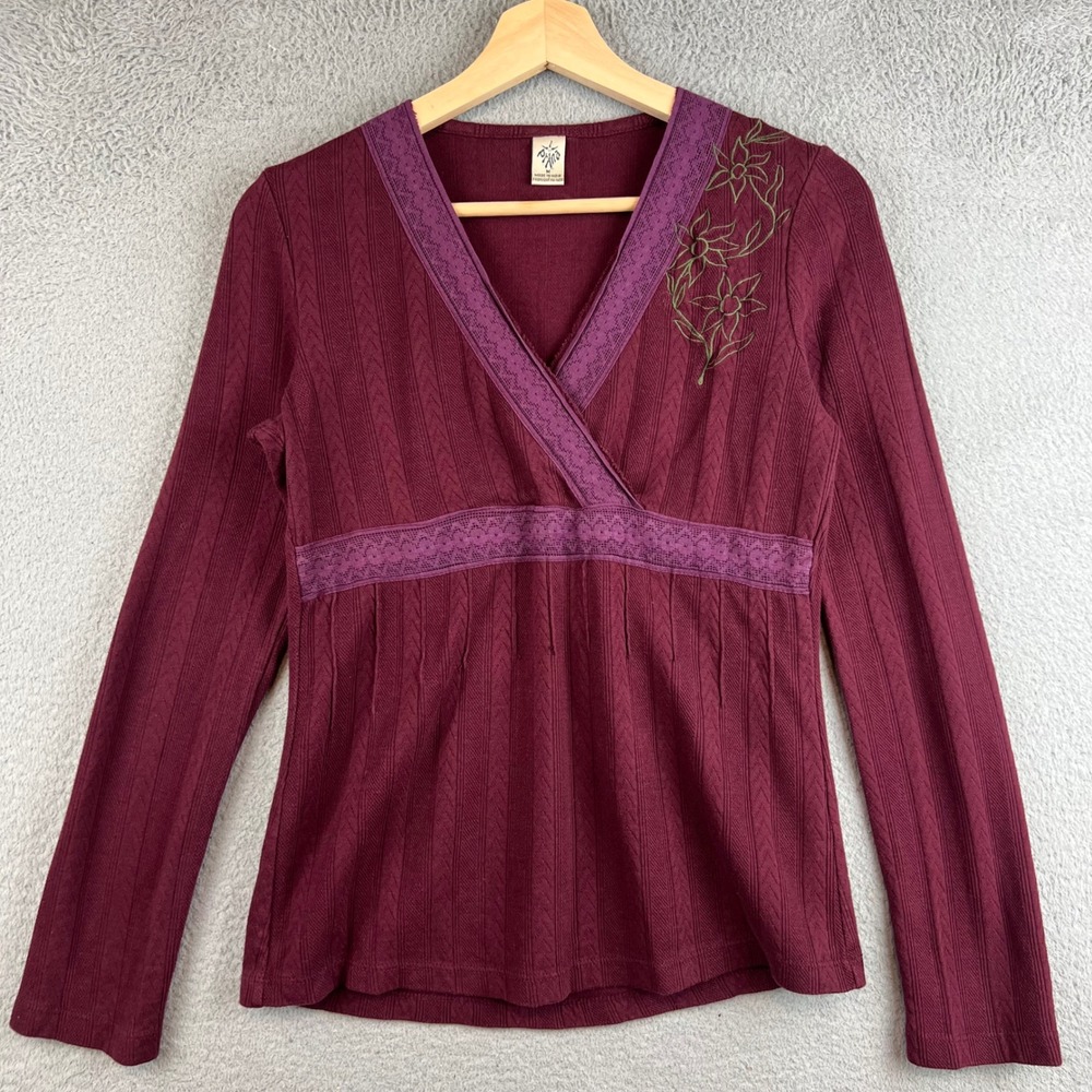 Prana Y2K Womens Burgundy Knit Lace Trim Floral Embroidered V-Neck Top Size M